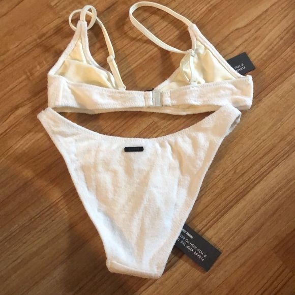 TRIANGL MAIA CHEEKY COCONUT TERRY 🥥 - Picture 3 of 5